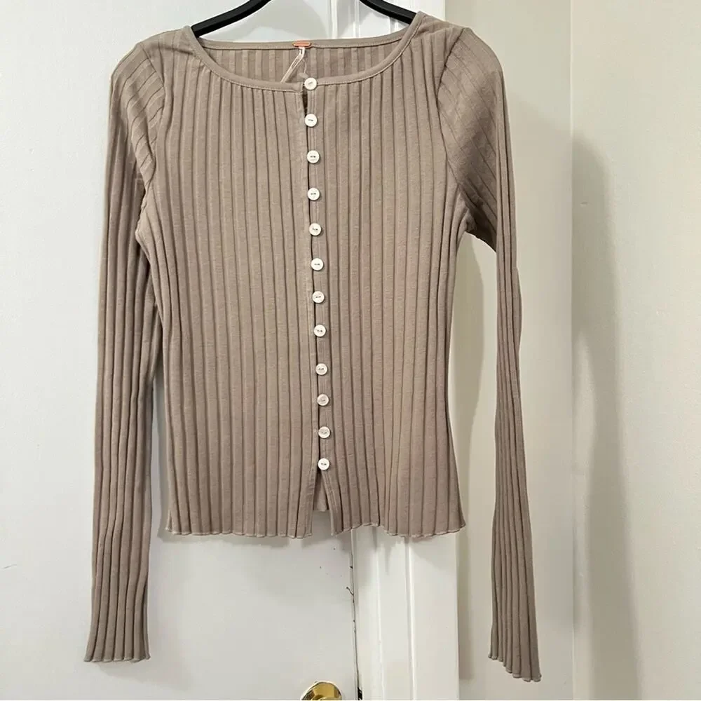 Free People Tilly Long Sleeve in Fallen Rock Size Medium